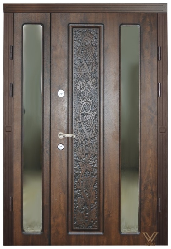 Двери входные двуполые, со стеклопакетом